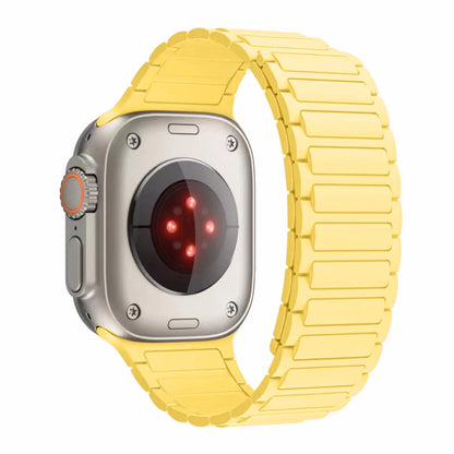 Silicone Magnetic Band for Apple Watch Strap Ultra 3 2 49mm 46mm 45mm 44mm 42mm 40 41mm Bracelet IWatch Series 11 10 9 8 7 6 SE