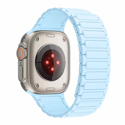 Silicone Magnetic Band for Apple Watch Strap Ultra 3 2 49mm 46mm 45mm 44mm 42mm 40 41mm Bracelet IWatch Series 11 10 9 8 7 6 SE