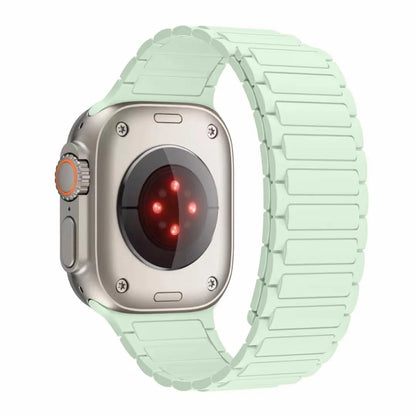 Silicone Magnetic Band for Apple Watch Strap Ultra 3 2 49mm 46mm 45mm 44mm 42mm 40 41mm Bracelet IWatch Series 11 10 9 8 7 6 SE
